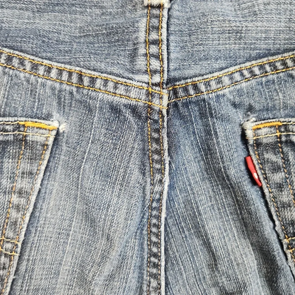 Levi's 559 Relaxed Straight Jeans Mens 36x34 Blue Mid Rise Distressed Denim